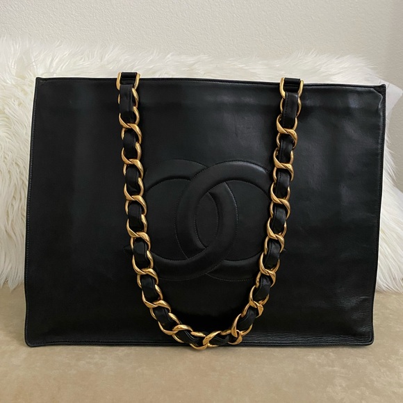 CHANEL Handbags - Chanel Chain Large Shoulder Tote Bag Black